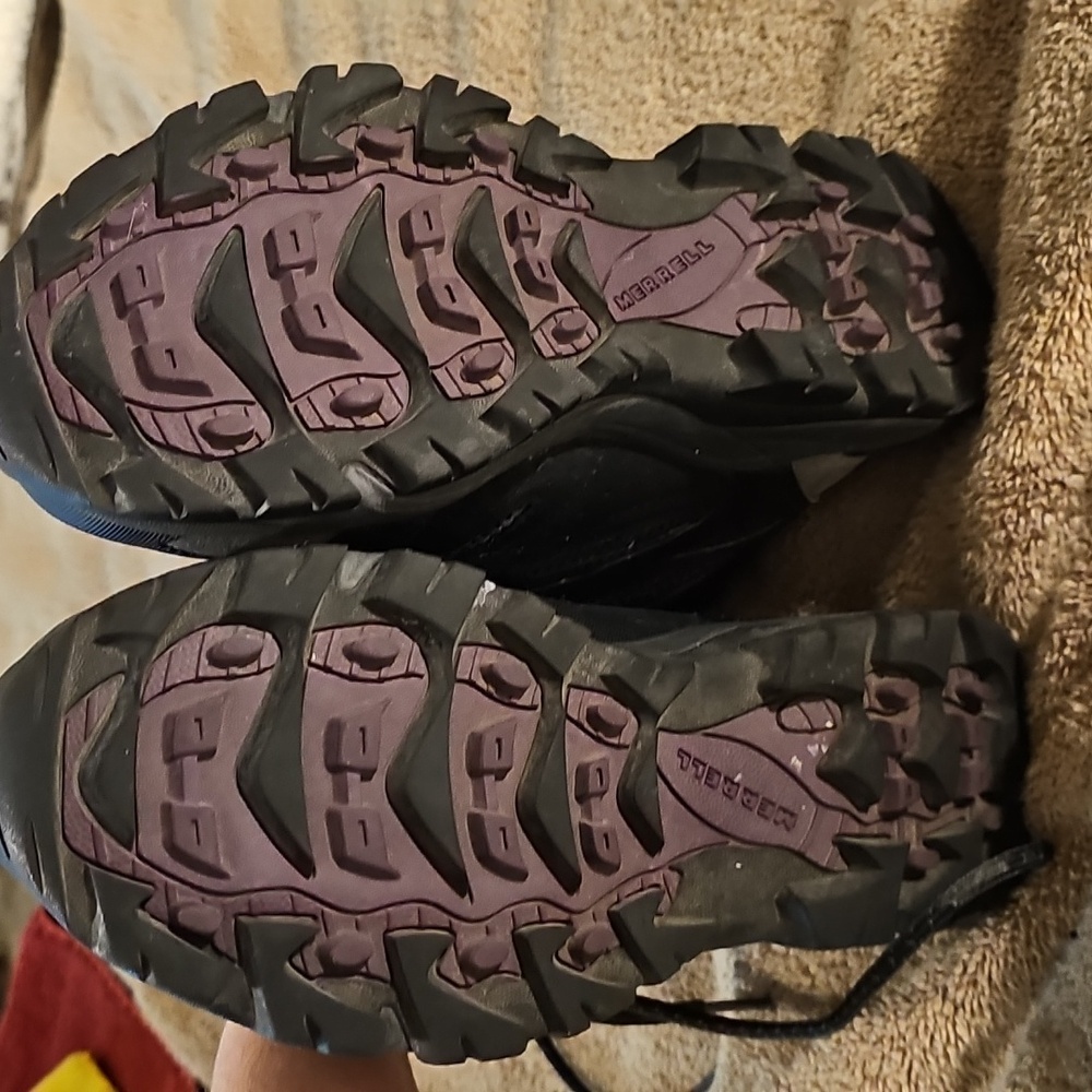 MERRELL Black and Gray Winter/Hiking Boots - Picture 4 of 4